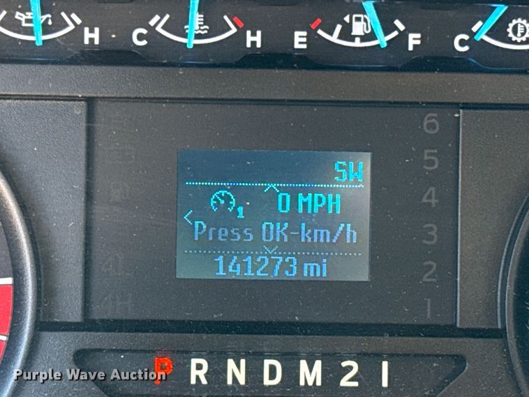 image for item EU2092 2019 Ford F350 Super Duty  utility bed pickup truck