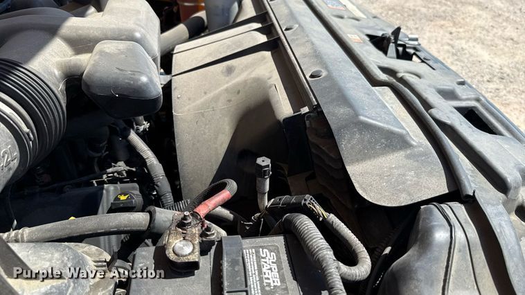 image for item EU2092 2019 Ford F350 Super Duty  utility bed pickup truck