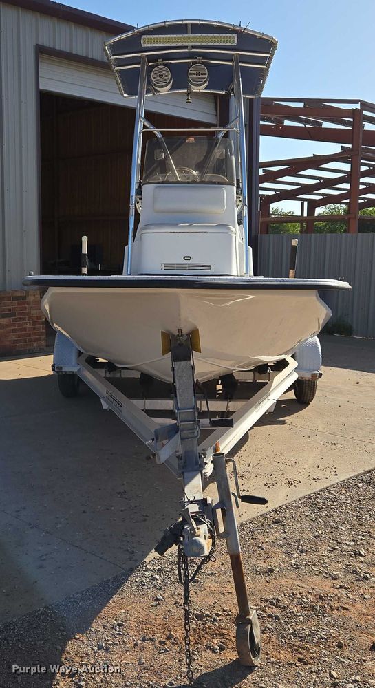image for item EU3524 2009 Bay Master 2150 Express boat