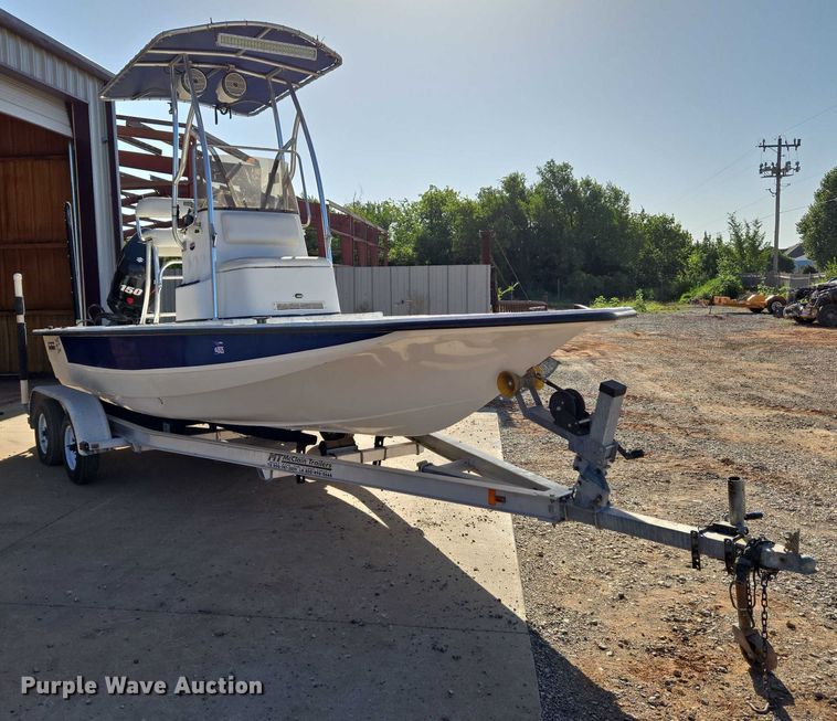 image for item EU3524 2009 Bay Master 2150 Express boat