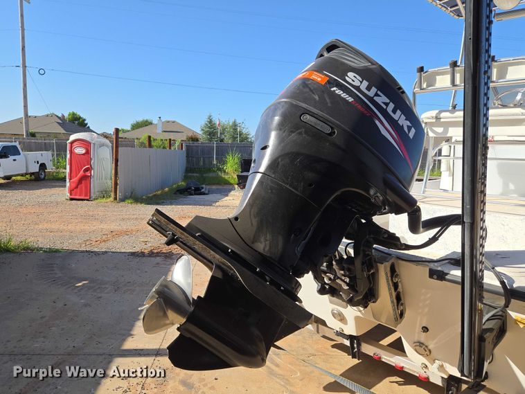 image for item EU3524 2009 Bay Master 2150 Express boat