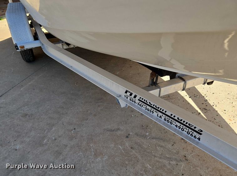 image for item EU3524 2009 Bay Master 2150 Express boat