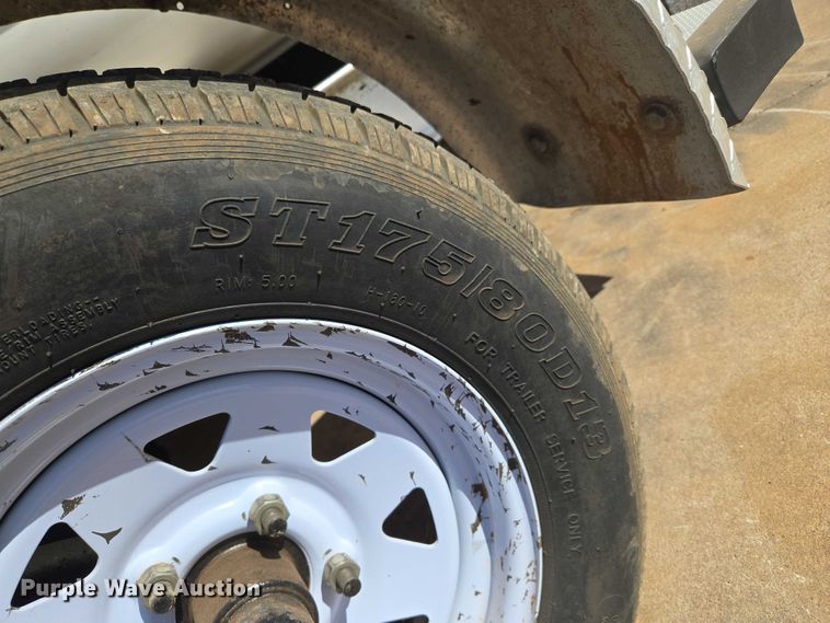 image for item EU3524 2009 Bay Master 2150 Express boat