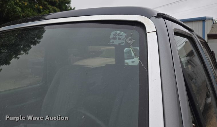 image for item EU3529 1989 Ford Bronco Custom SUV