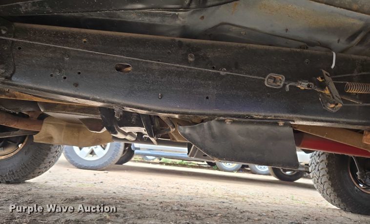 image for item EU3529 1989 Ford Bronco Custom SUV