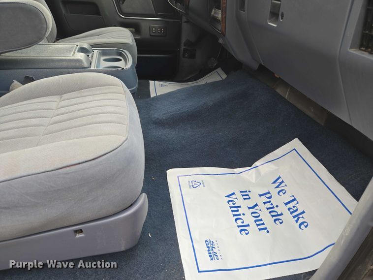 image for item EU3529 1989 Ford Bronco Custom SUV