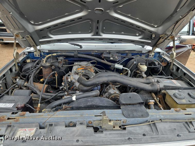 image for item EU3529 1989 Ford Bronco Custom SUV