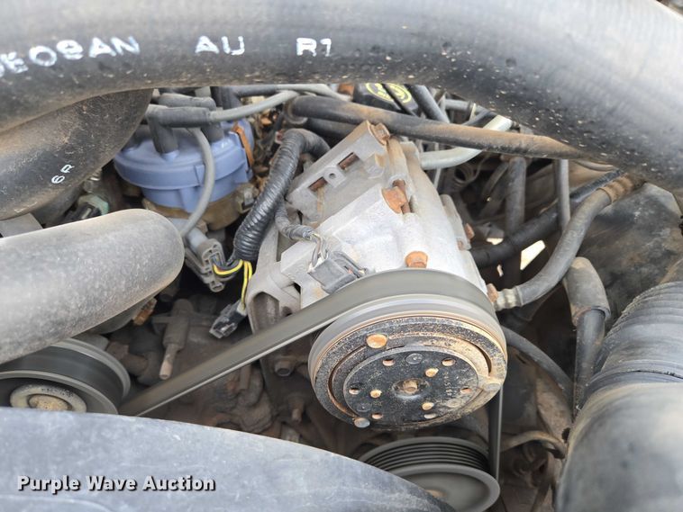 image for item EU3529 1989 Ford Bronco Custom SUV