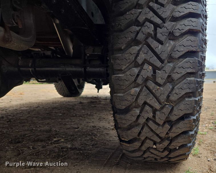 image for item EU3529 1989 Ford Bronco Custom SUV