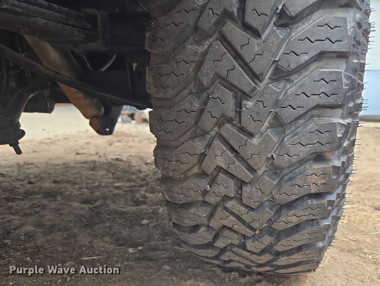 image for item EU3529 1989 Ford Bronco Custom SUV