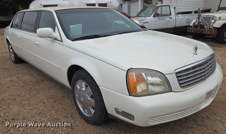 image for item EU3531 2000 Cadillac Krystal Koach Base limousine