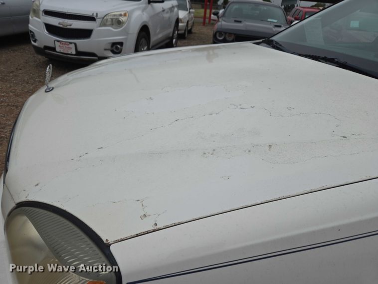 image for item EU3531 2000 Cadillac Krystal Koach Base limousine