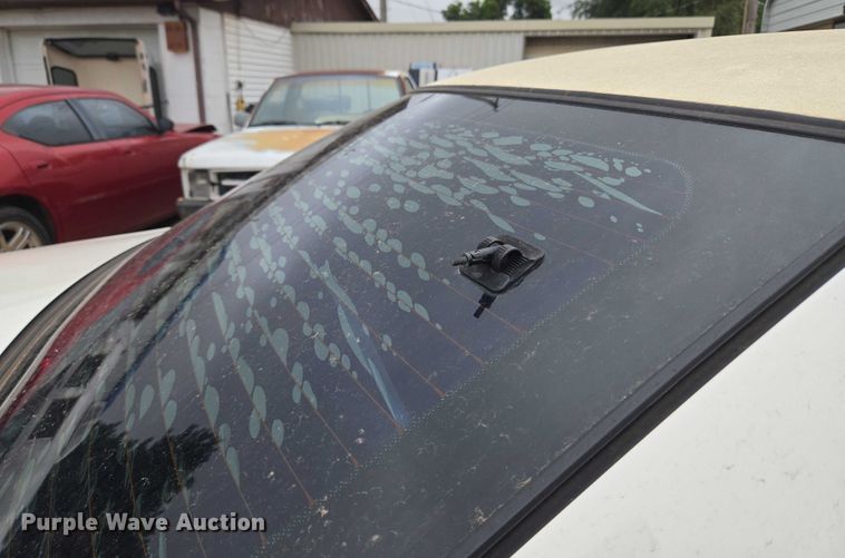 image for item EU3531 2000 Cadillac Krystal Koach Base limousine