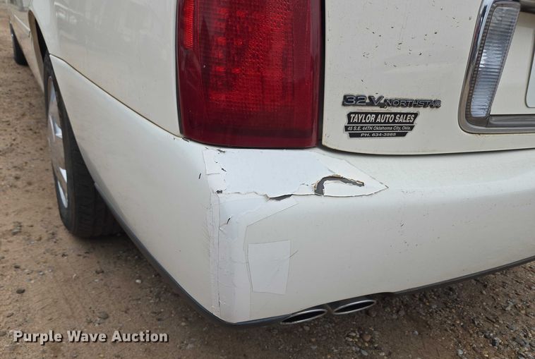 image for item EU3531 2000 Cadillac Krystal Koach Base limousine