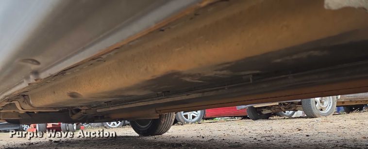 image for item EU3531 2000 Cadillac Krystal Koach Base limousine