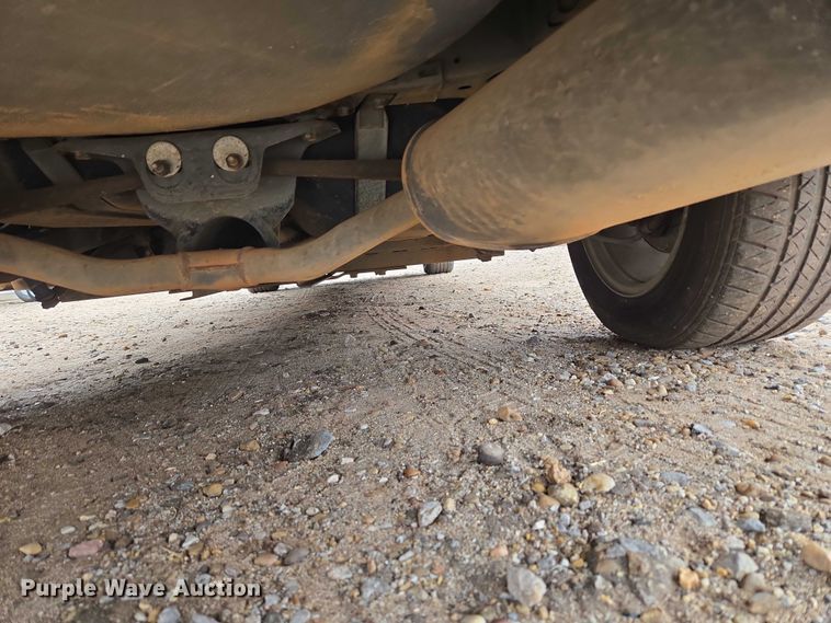 image for item EU3531 2000 Cadillac Krystal Koach Base limousine