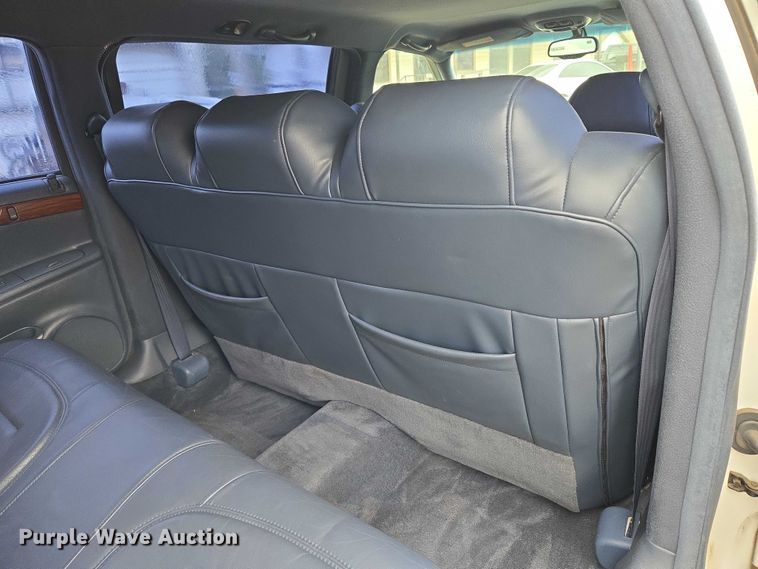 image for item EU3531 2000 Cadillac Krystal Koach Base limousine