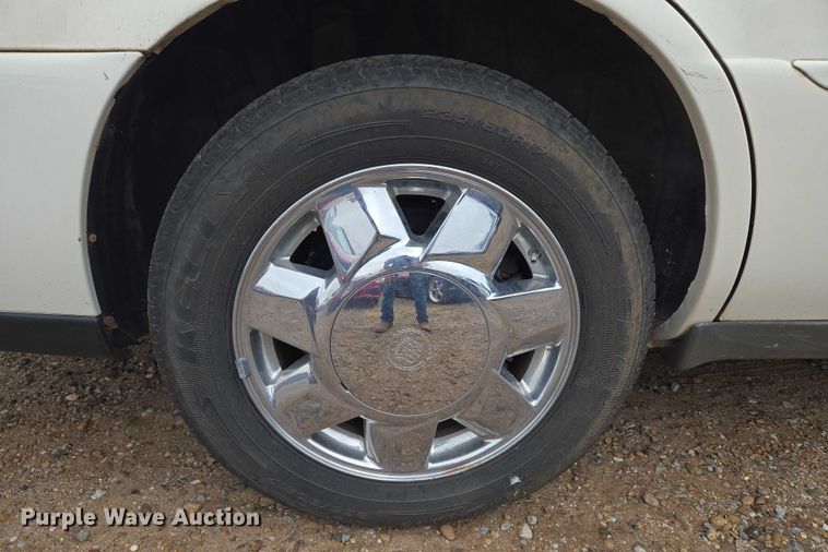 image for item EU3531 2000 Cadillac Krystal Koach Base limousine