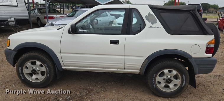 image for item EU3532 1999 Isuzu Amigo SUV