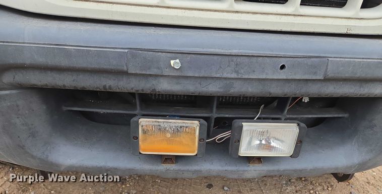 image for item EU3532 1999 Isuzu Amigo SUV