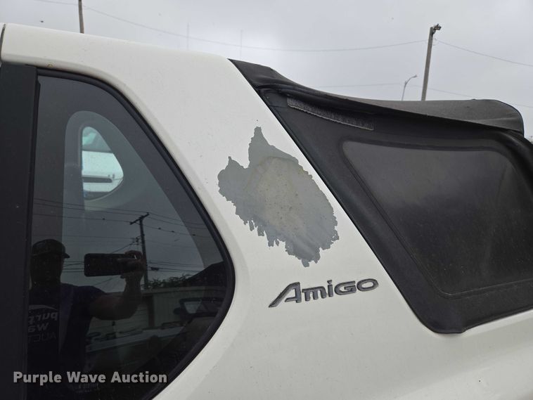 image for item EU3532 1999 Isuzu Amigo SUV