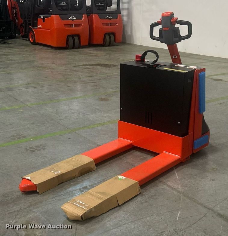 image for item EX9820 2023 Linde MT20 pallet jack