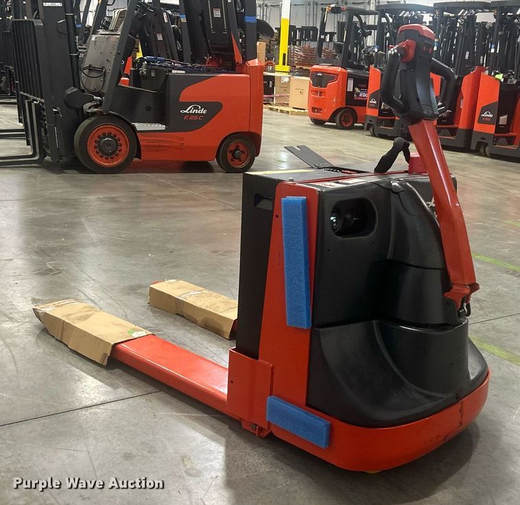 image for item EX9820 2023 Linde MT20 pallet jack