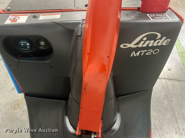 image for item EX9820 2023 Linde MT20 pallet jack