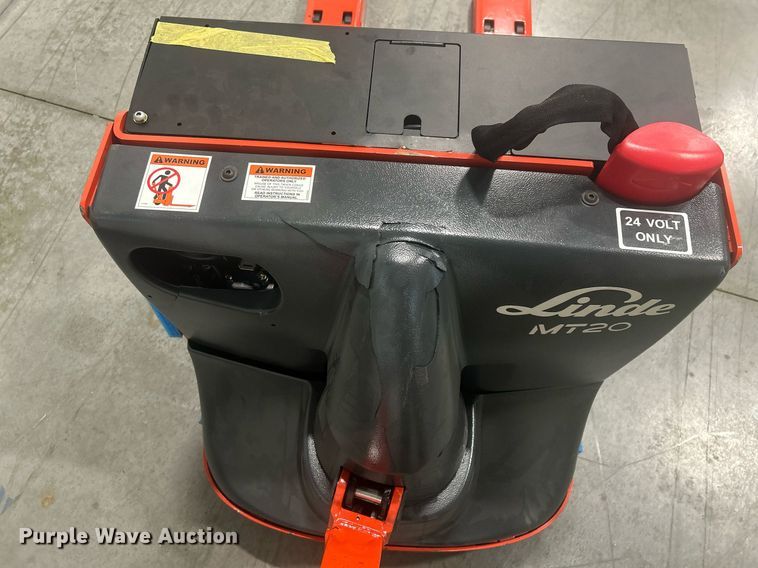 image for item EX9820 2023 Linde MT20 pallet jack