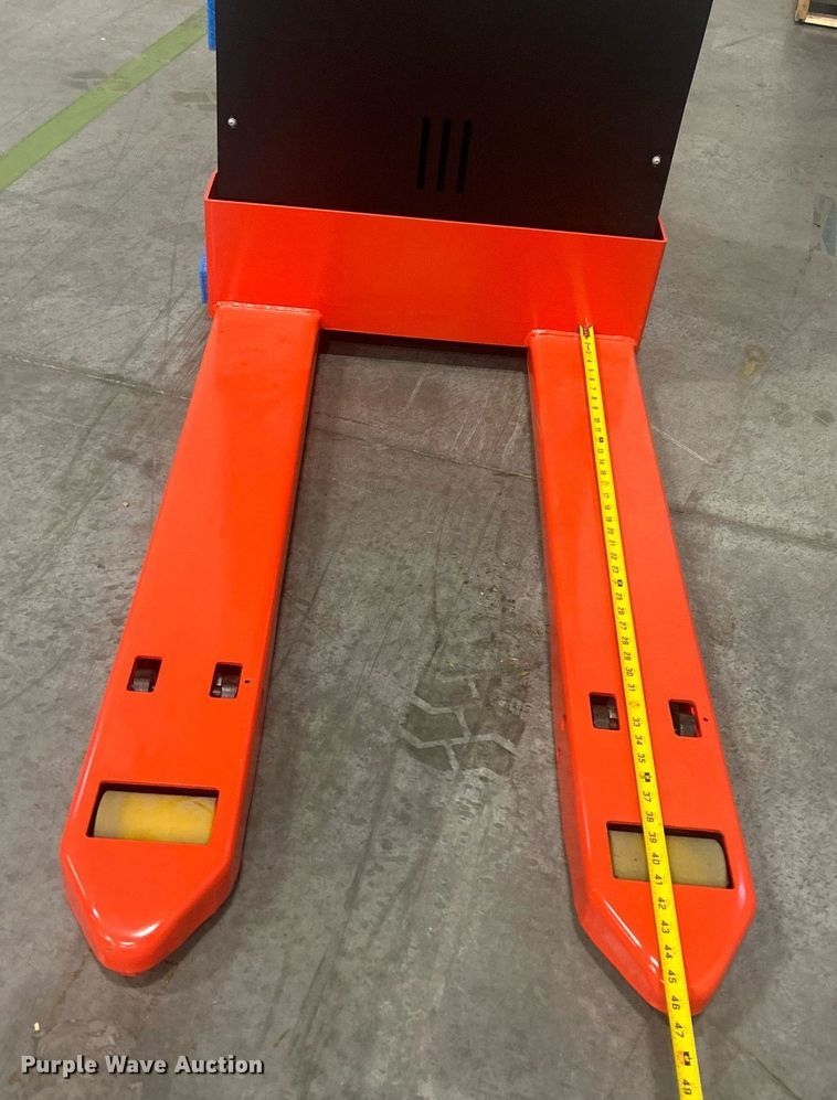 image for item EX9820 2023 Linde MT20 pallet jack