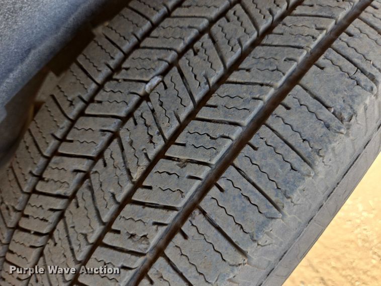 image for item FB9419 2006 Ford E350 van