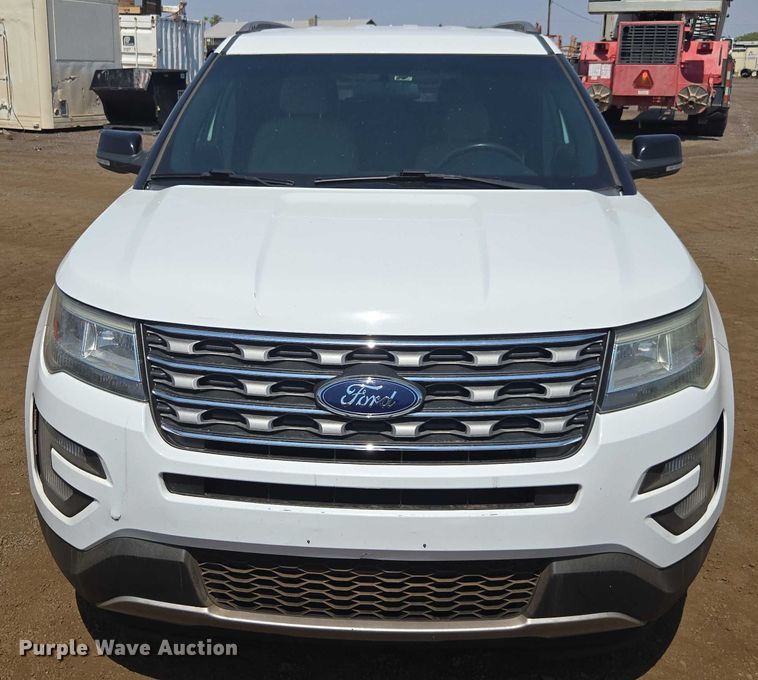 image for item FB9420 2016 Ford Explorer XLT SUV