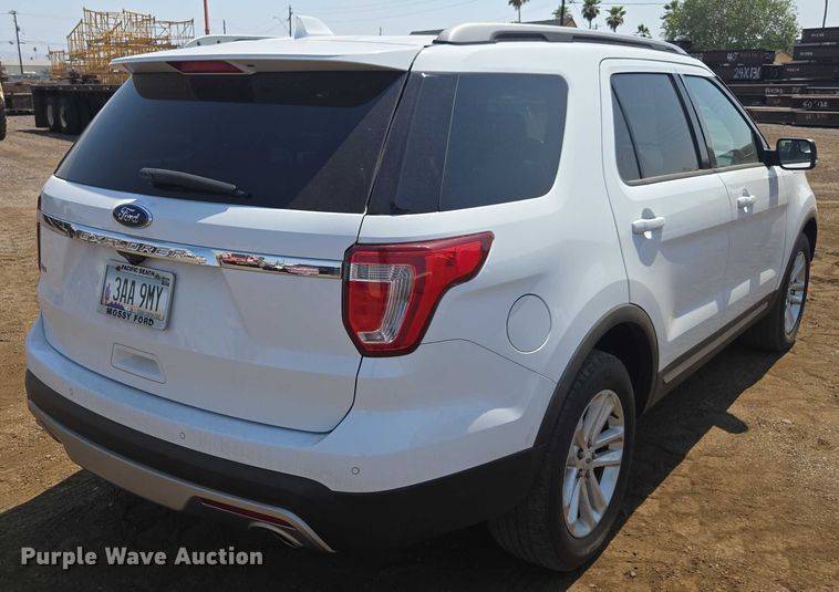 image for item FB9420 2016 Ford Explorer XLT SUV