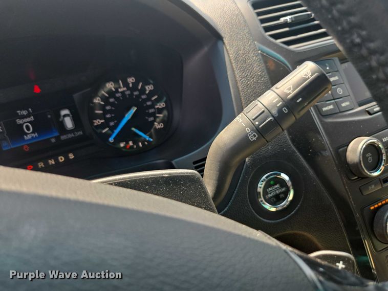 image for item FB9420 2016 Ford Explorer XLT SUV