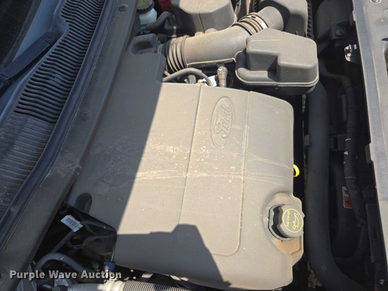 image for item FB9420 2016 Ford Explorer XLT SUV