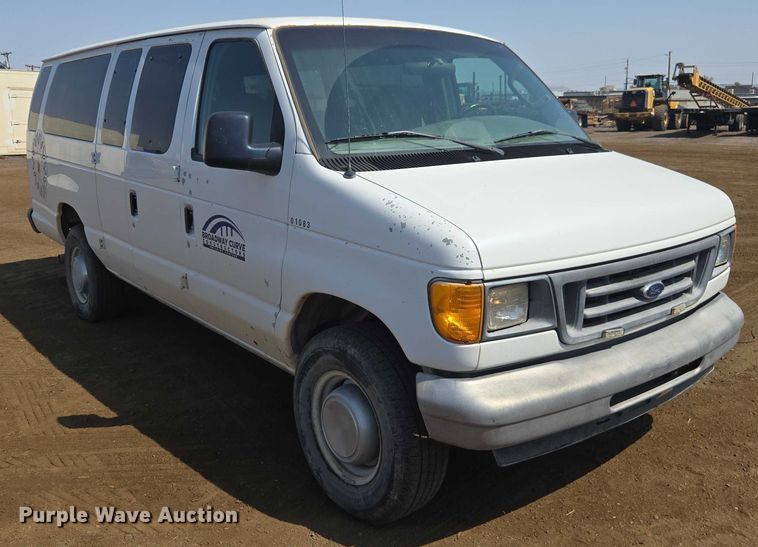 image for item FB9421 2006 Ford E350 van
