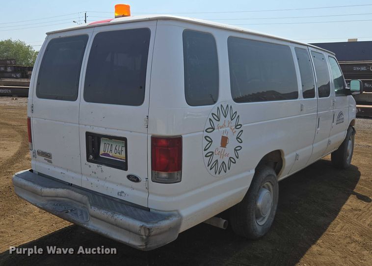 image for item FB9421 2006 Ford E350 van