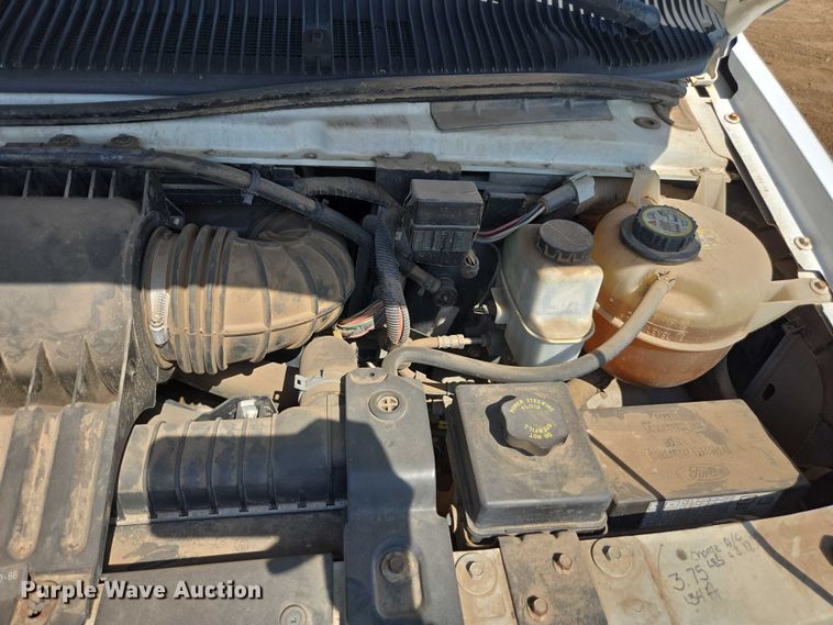 image for item FB9421 2006 Ford E350 van