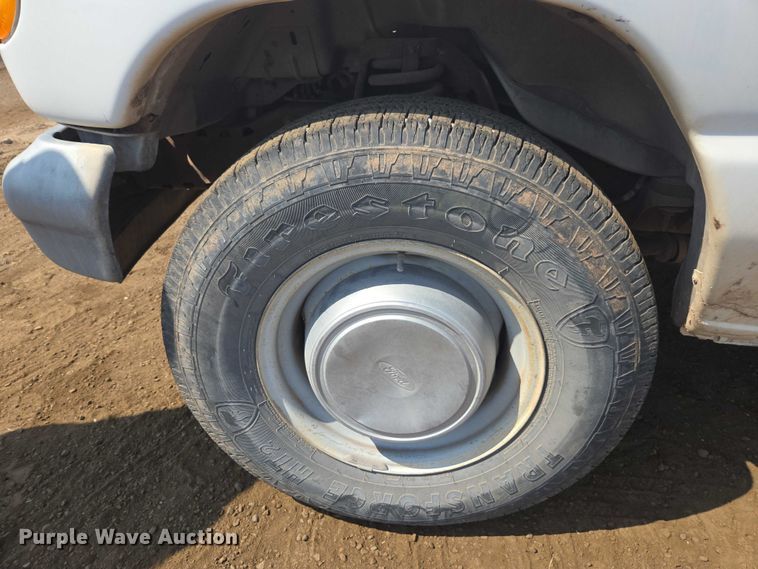 image for item FB9421 2006 Ford E350 van