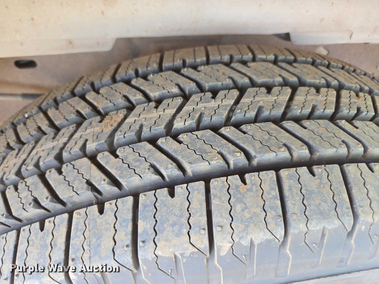 image for item FB9421 2006 Ford E350 van