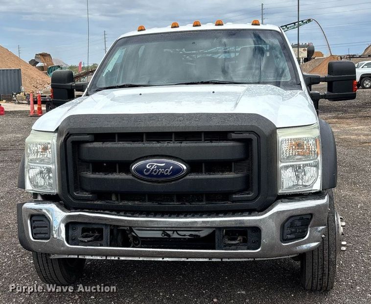 image for item FB9438 2014 Ford F550 Super Duty Crew Cab flatbed truck