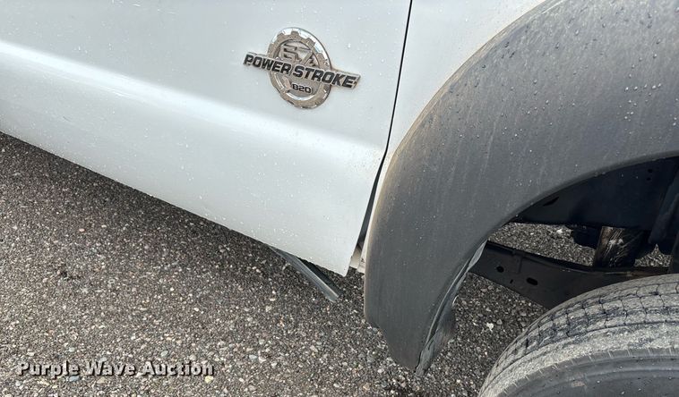 image for item FB9438 2014 Ford F550 Super Duty Crew Cab flatbed truck