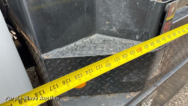 image for item FB9438 2014 Ford F550 Super Duty Crew Cab flatbed truck