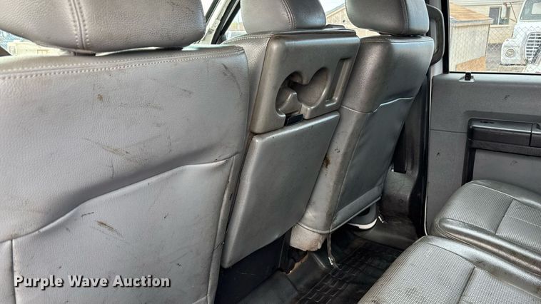 image for item FB9438 2014 Ford F550 Super Duty Crew Cab flatbed truck