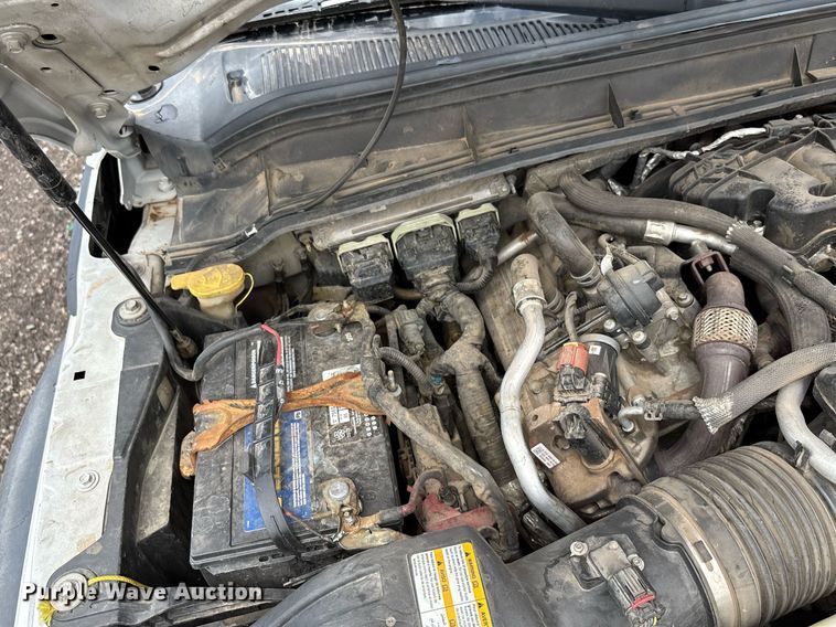 image for item FB9438 2014 Ford F550 Super Duty Crew Cab flatbed truck