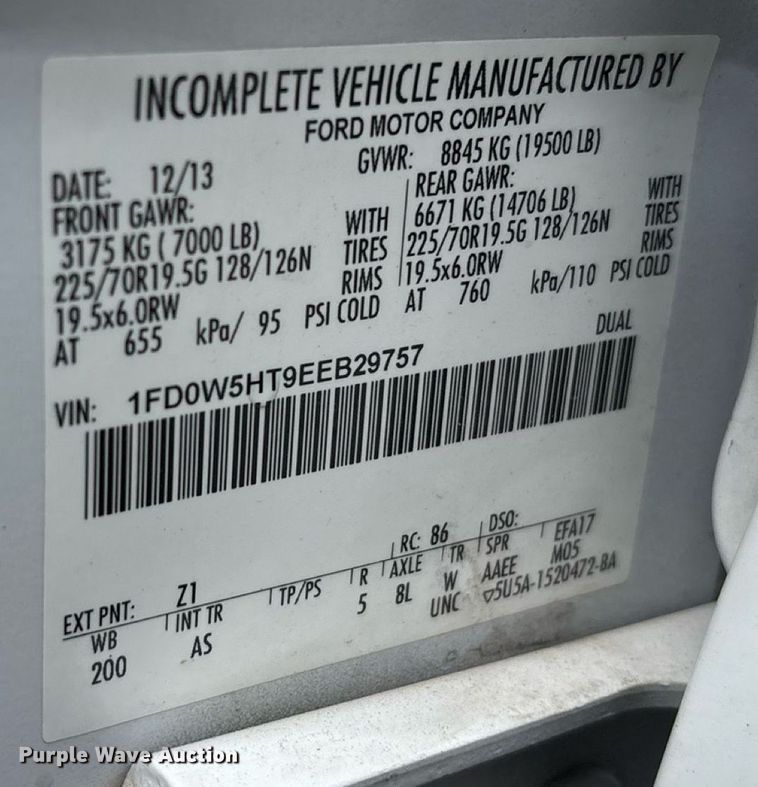 image for item FB9438 2014 Ford F550 Super Duty Crew Cab flatbed truck