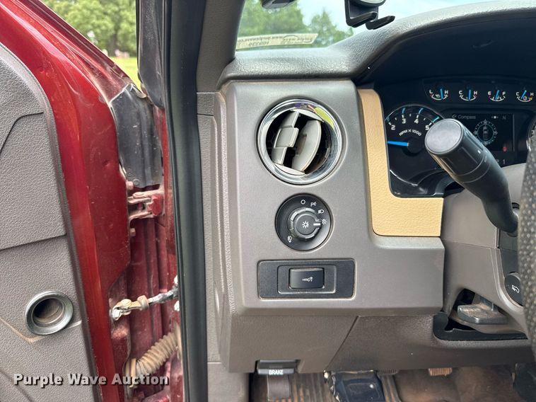 image for item HI9339 2014 Ford F150 SuperCrew pickup truck