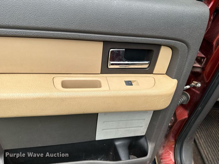 image for item HI9339 2014 Ford F150 SuperCrew pickup truck