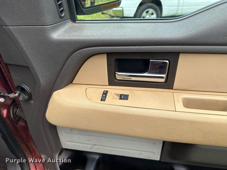 image for item HI9339 2014 Ford F150 SuperCrew pickup truck