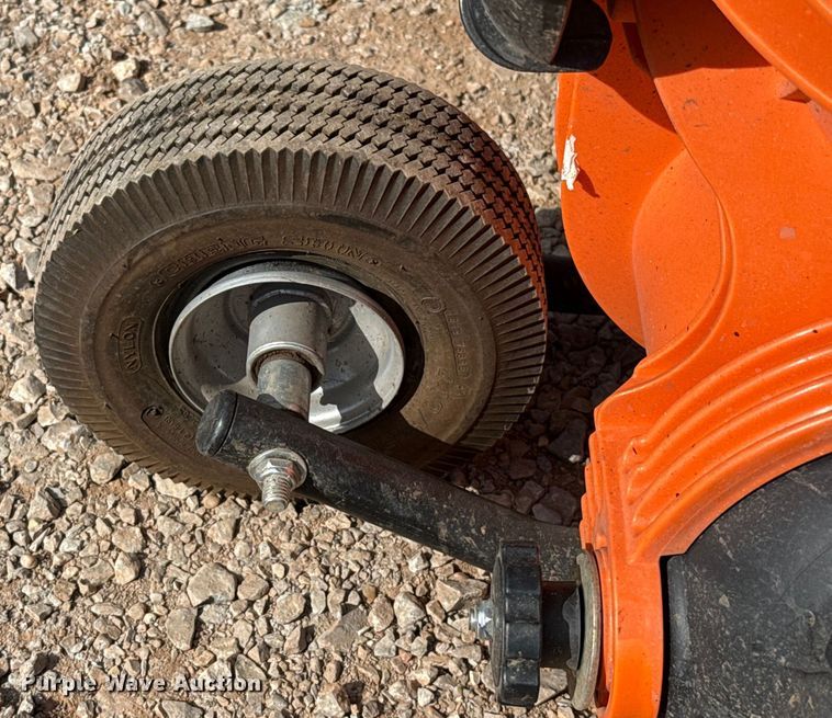 image for item JR9432 Billy Goat F1302H blower